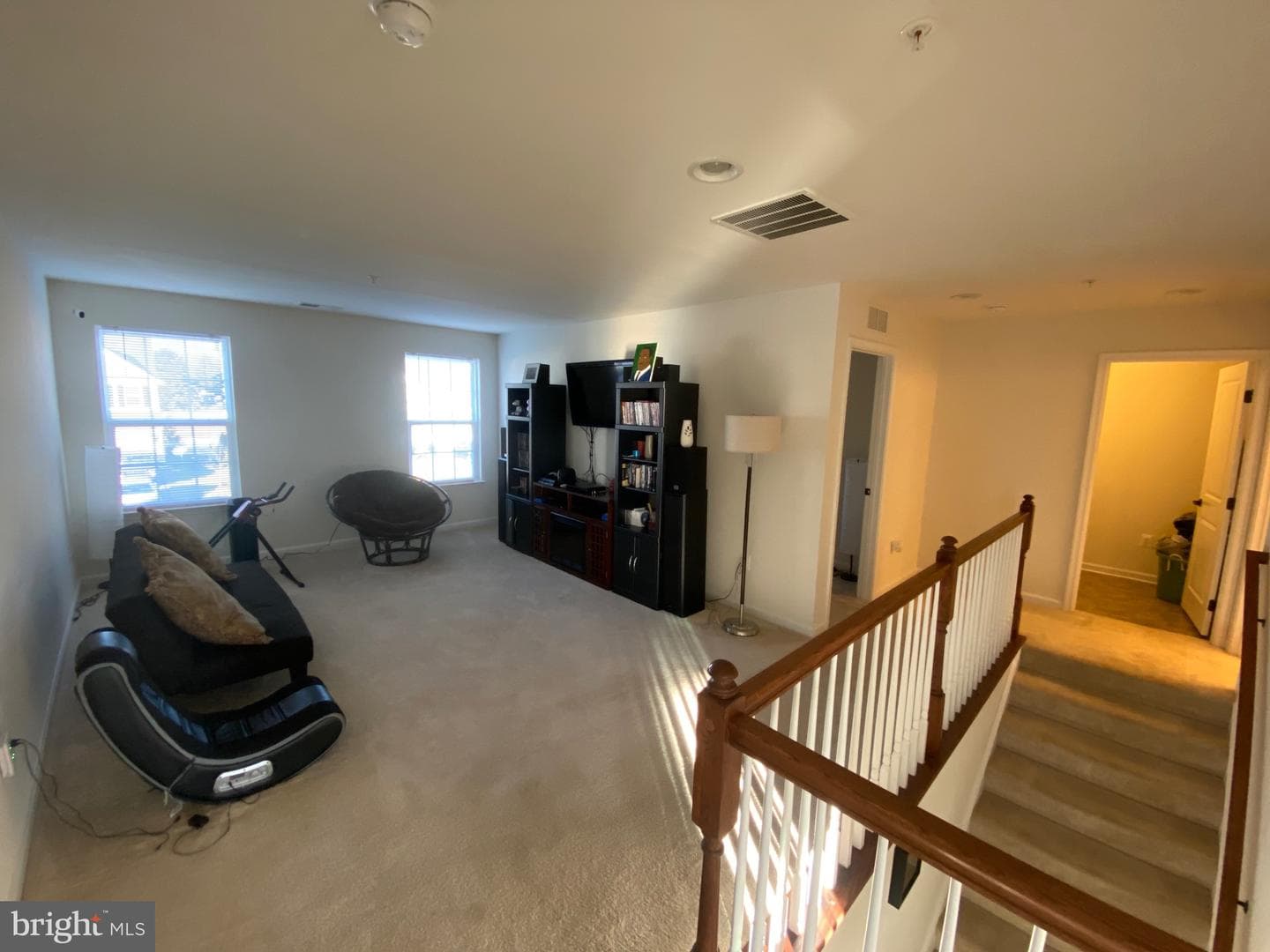 9731 Dumbarton Drive photo 27