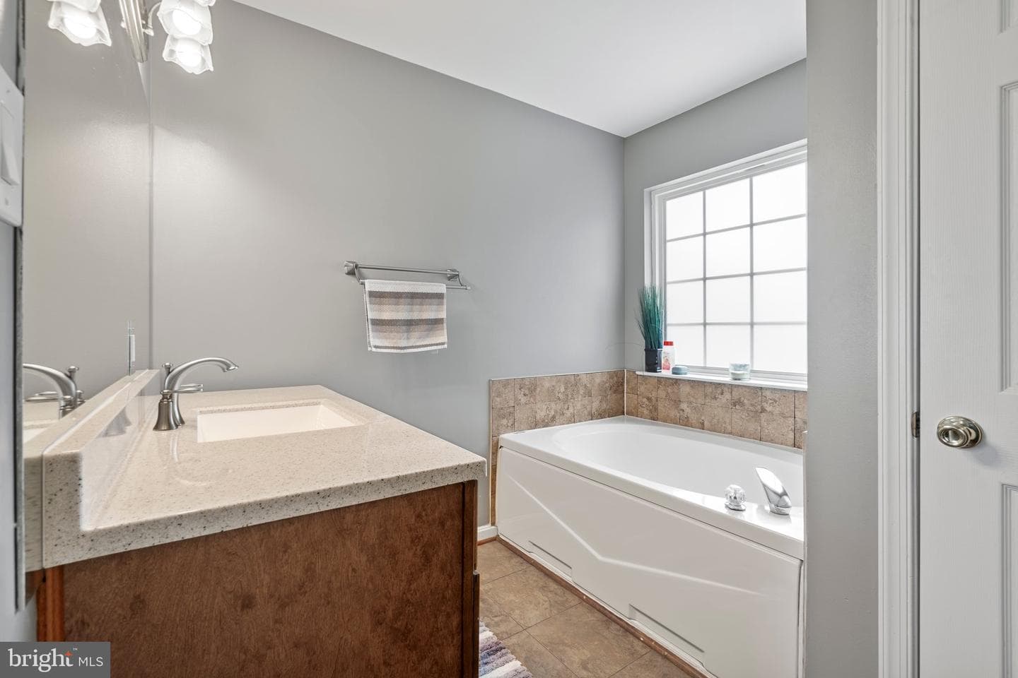 13530 Pulaski Drive photo 22