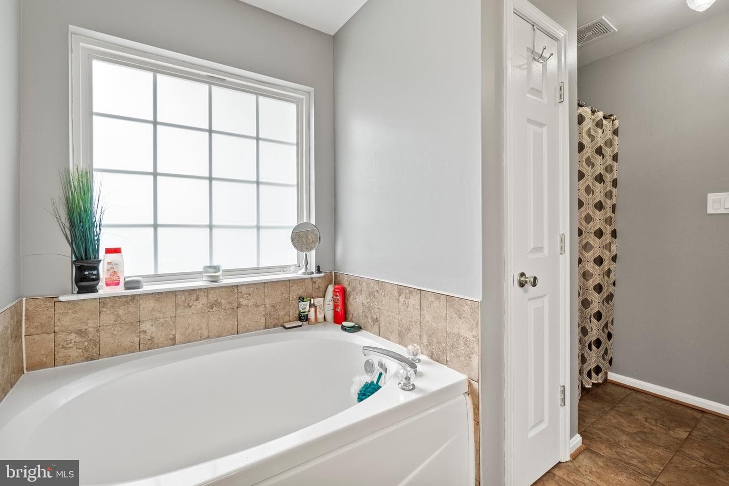 13530 Pulaski Drive photo 23