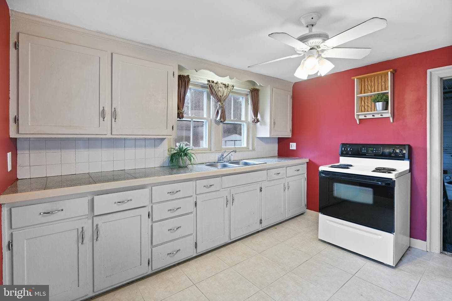 17944 Garden View Road photo 7