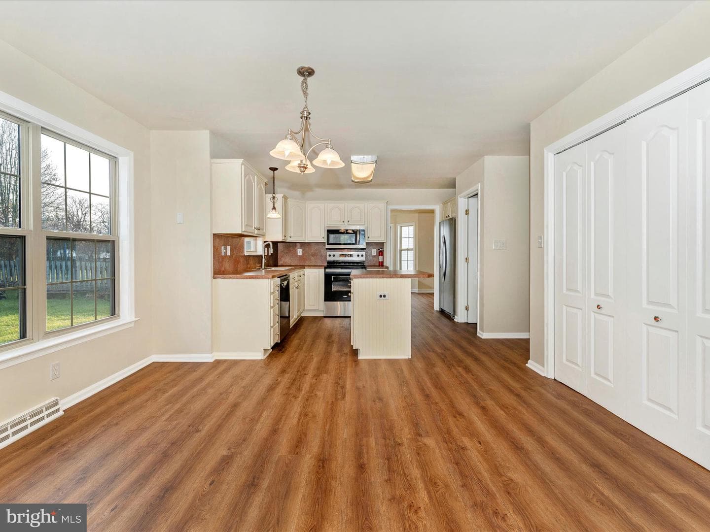 13529 Halifax Drive photo 15