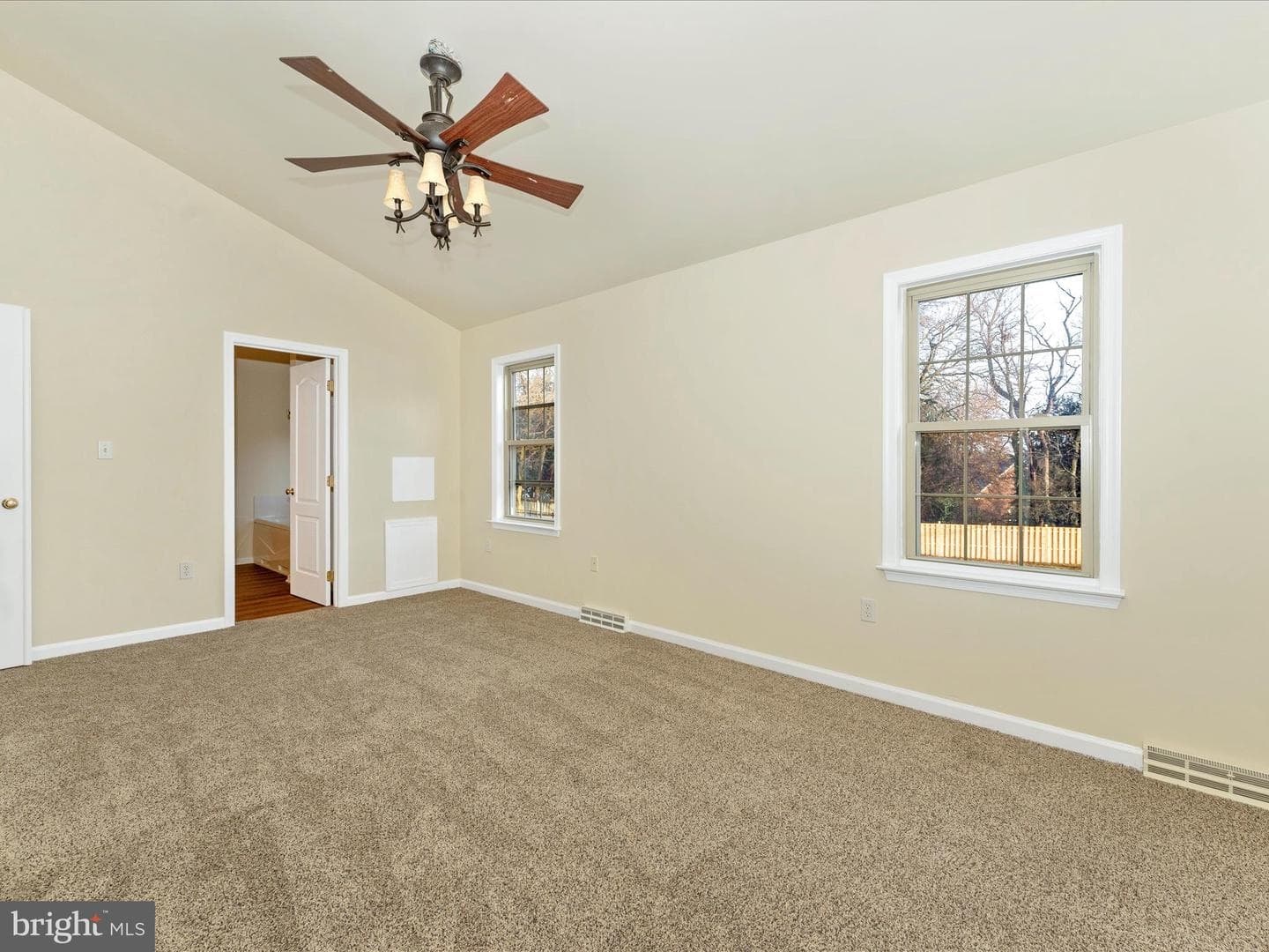13529 Halifax Drive photo 23