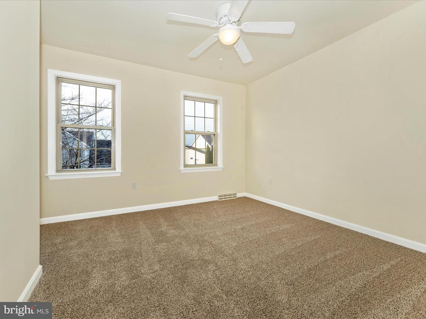 13529 Halifax Drive photo 27