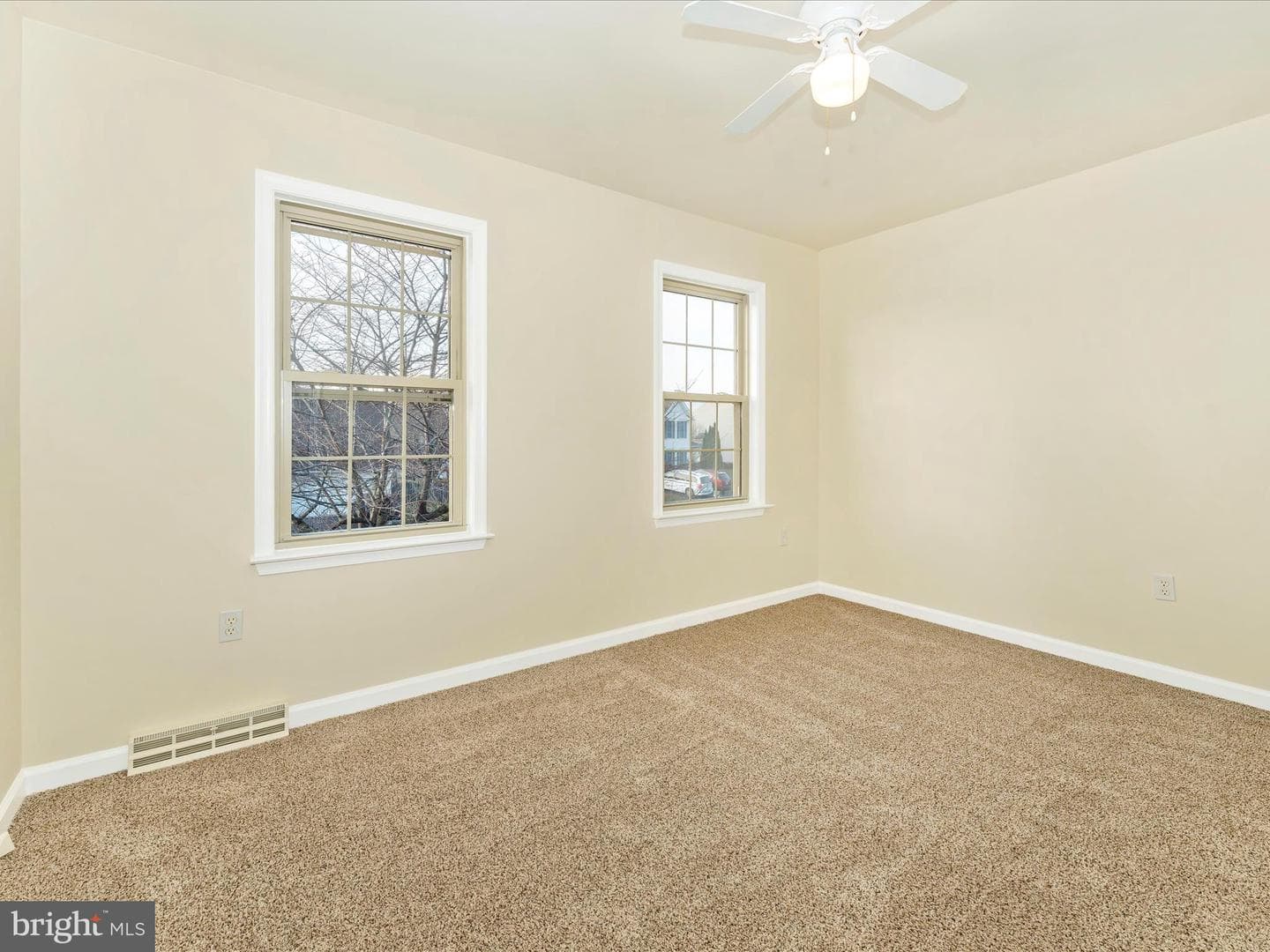 13529 Halifax Drive photo 33