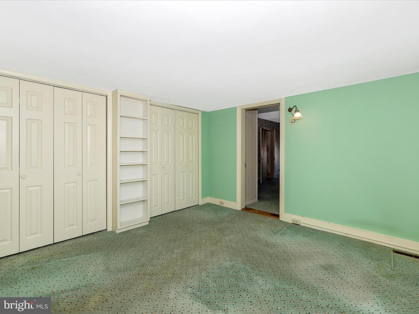 132 E Main Street photo 40