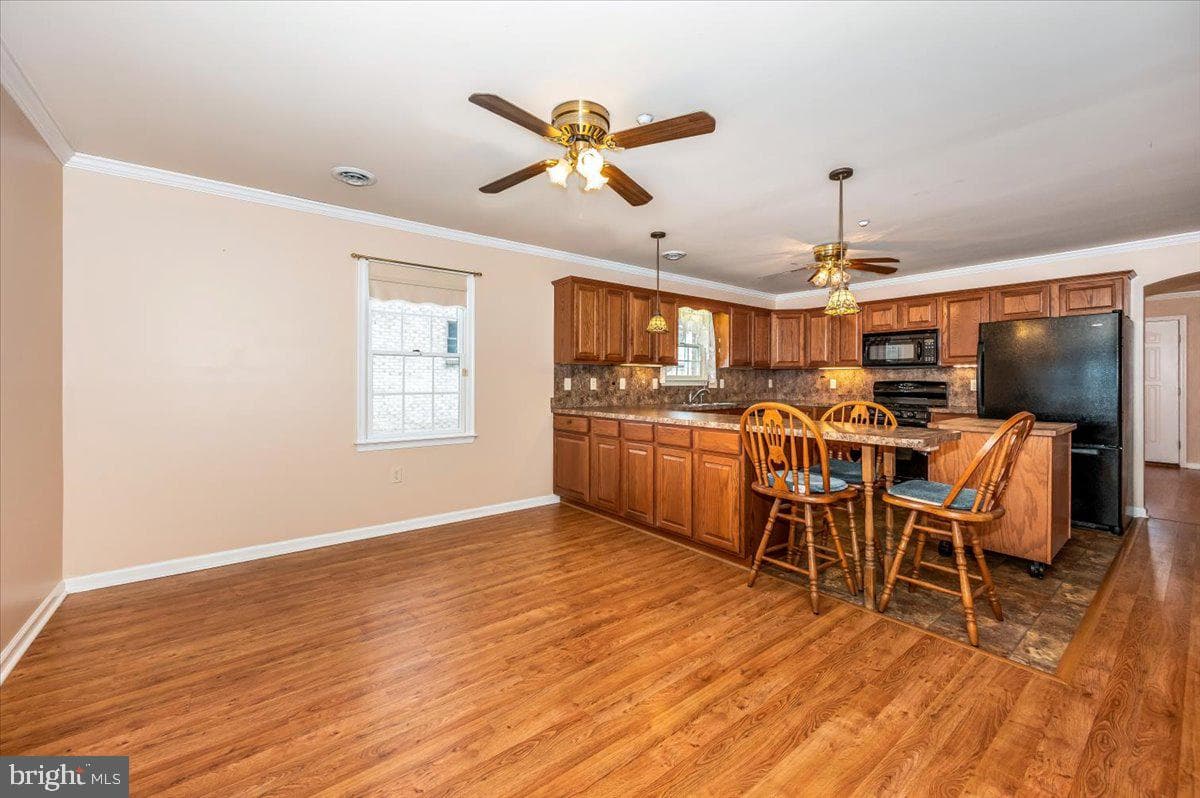 1230 Hunters Woods Drive photo 13