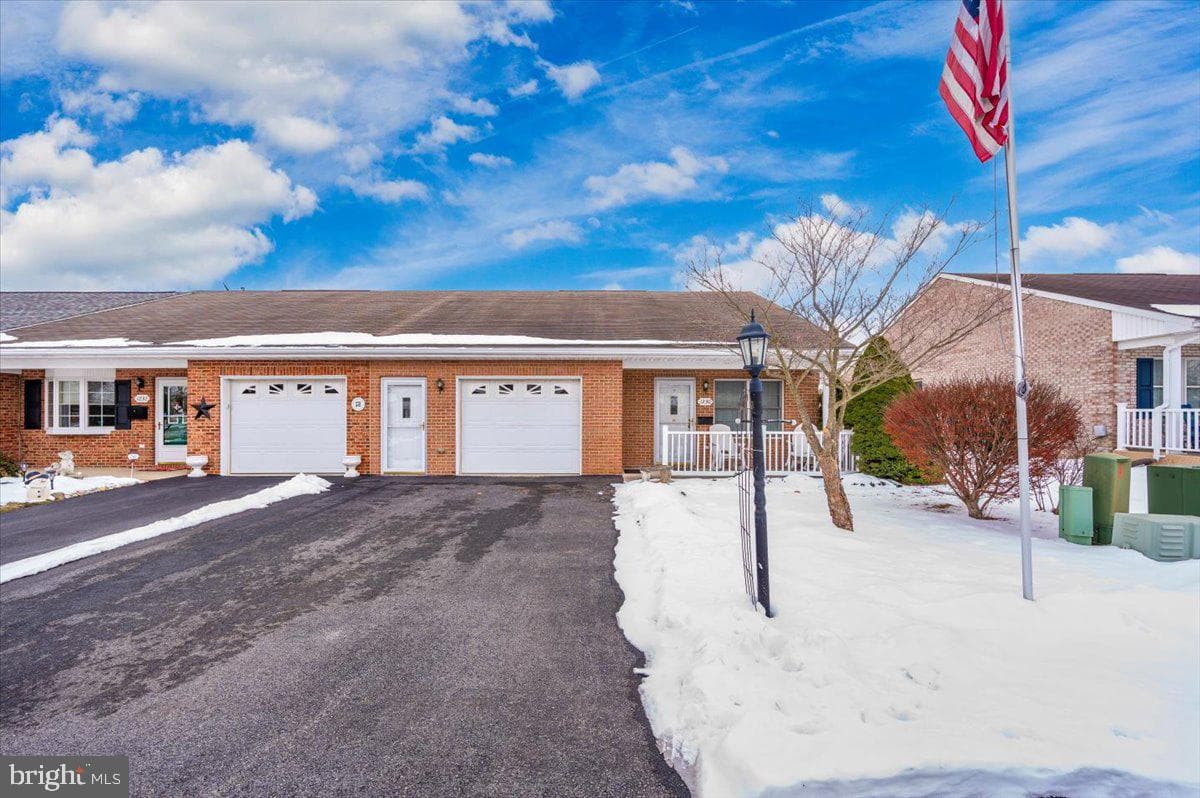 1230 Hunters Woods Drive photo 43