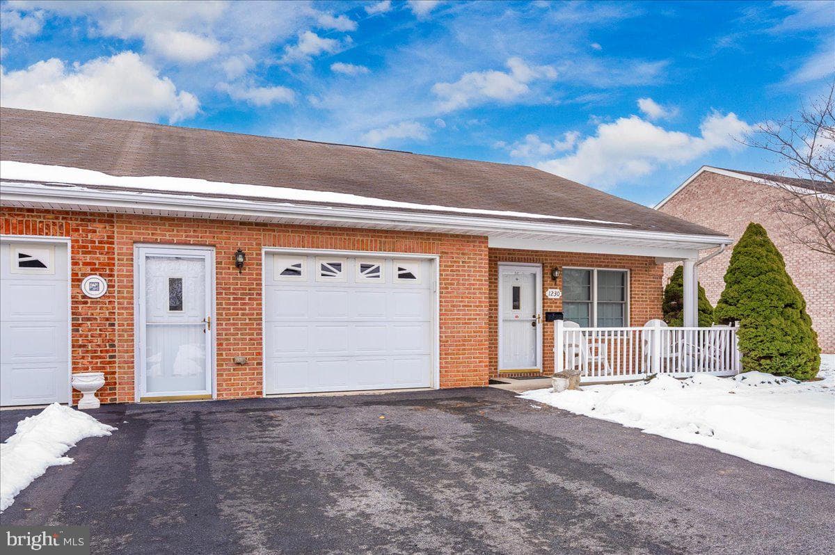 1230 Hunters Woods Drive photo 45