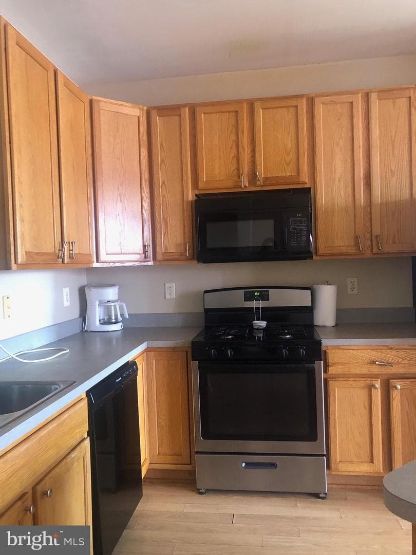 17705 Perlite Way photo 12