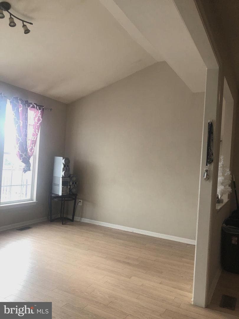 17705 Perlite Way photo 3