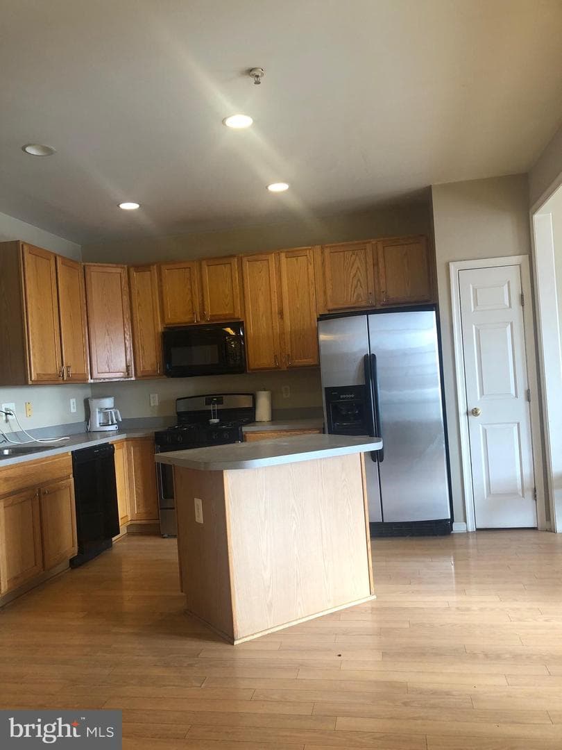17705 Perlite Way photo 7