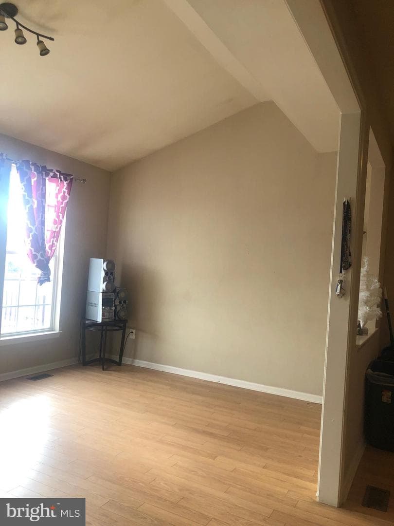 17705 Perlite Way photo 9