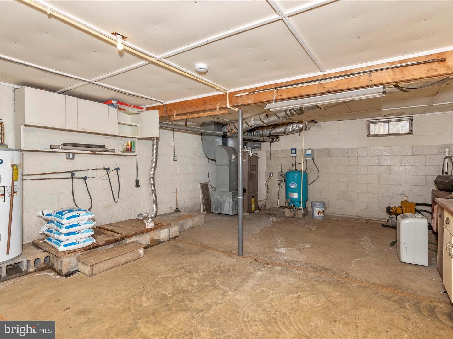 21628 Leiter Street photo 39