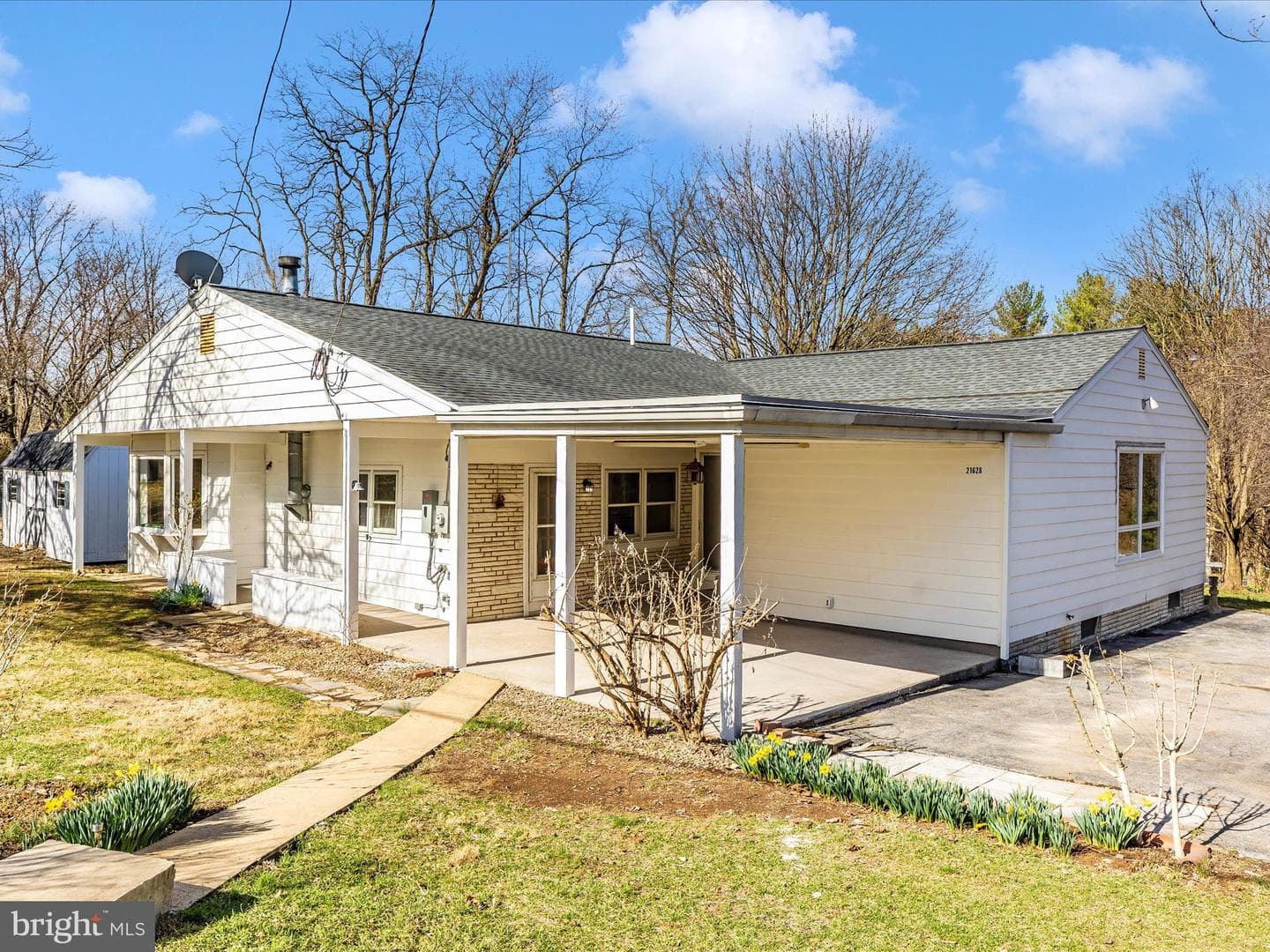 21628 Leiter Street photo 46