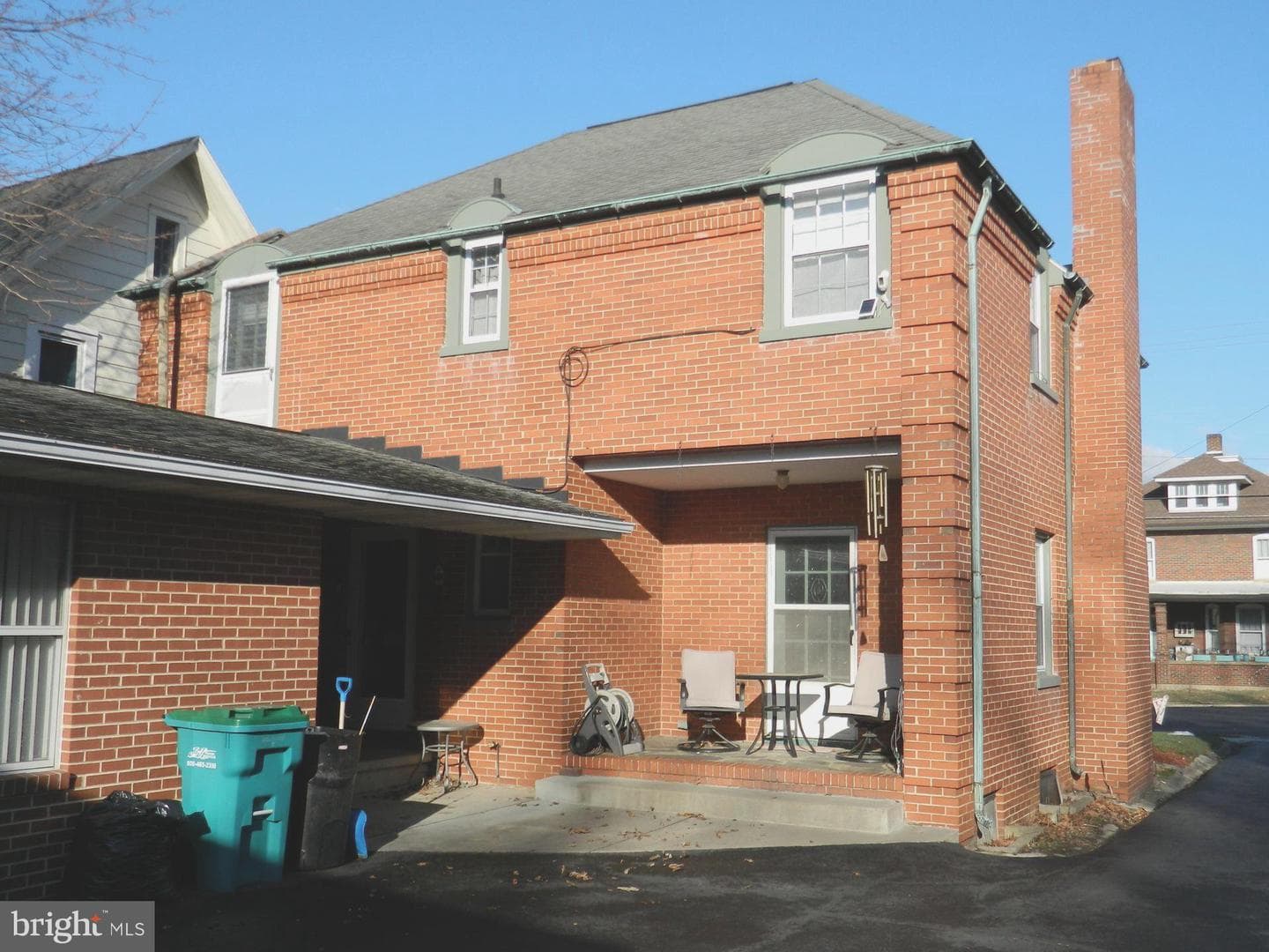 108 Lakin Avenue photo 18