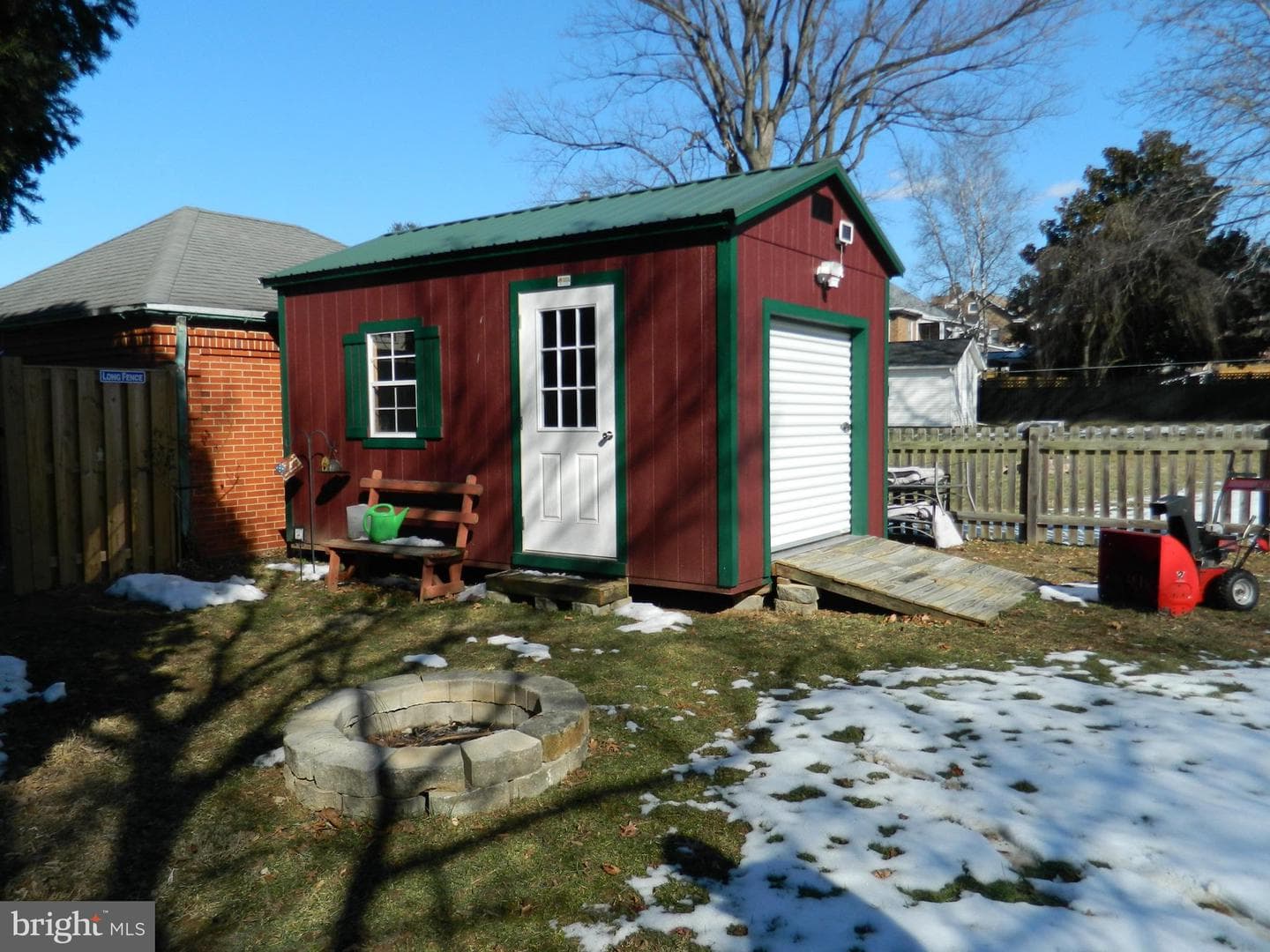 108 Lakin Avenue photo 33