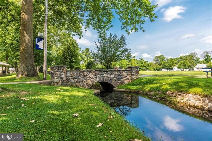 108 Lakin Avenue photo 42