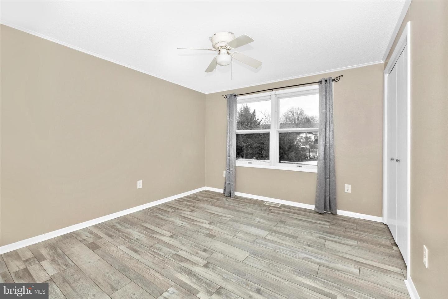 206 Carroll Avenue photo 29