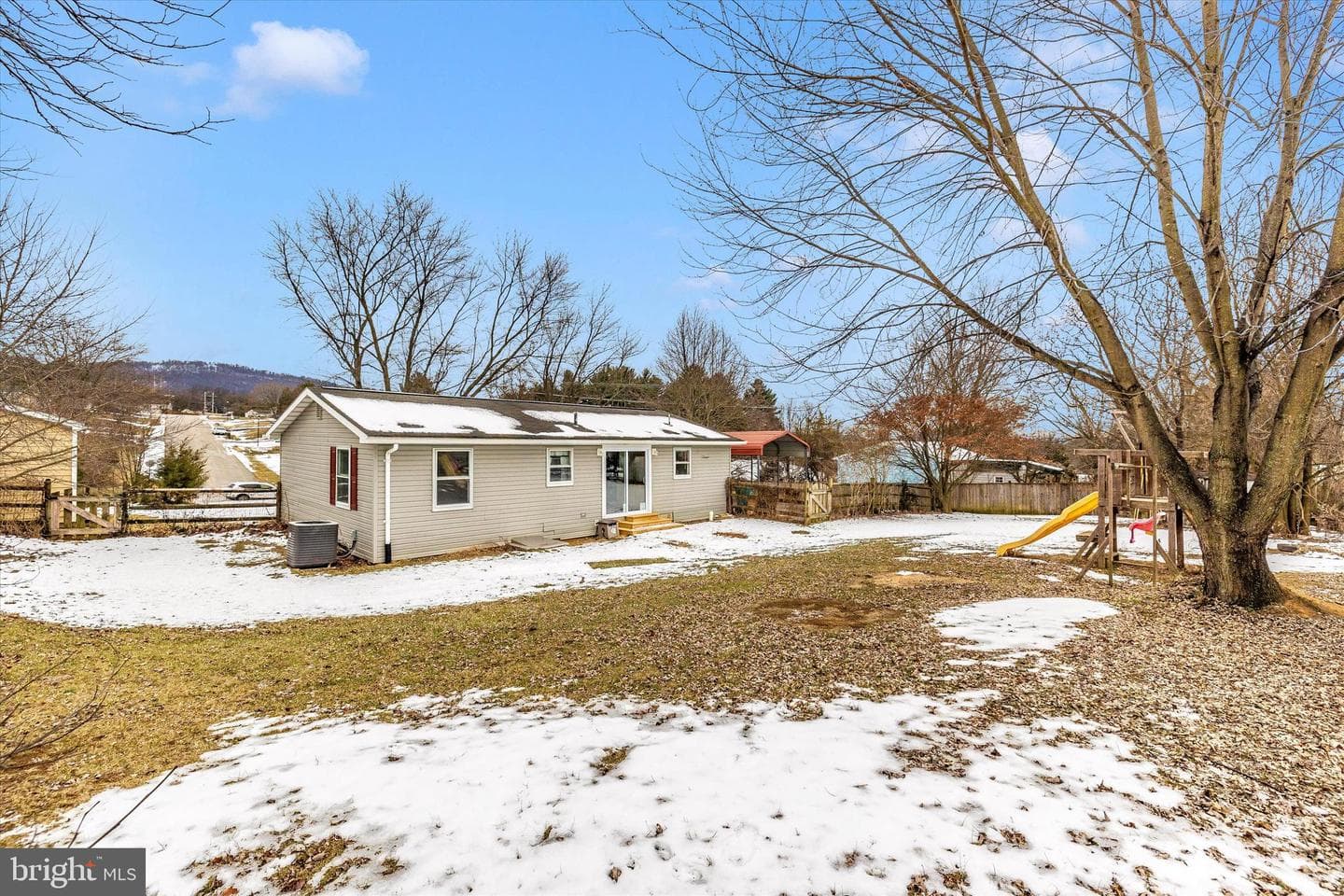 206 Carroll Avenue photo 3