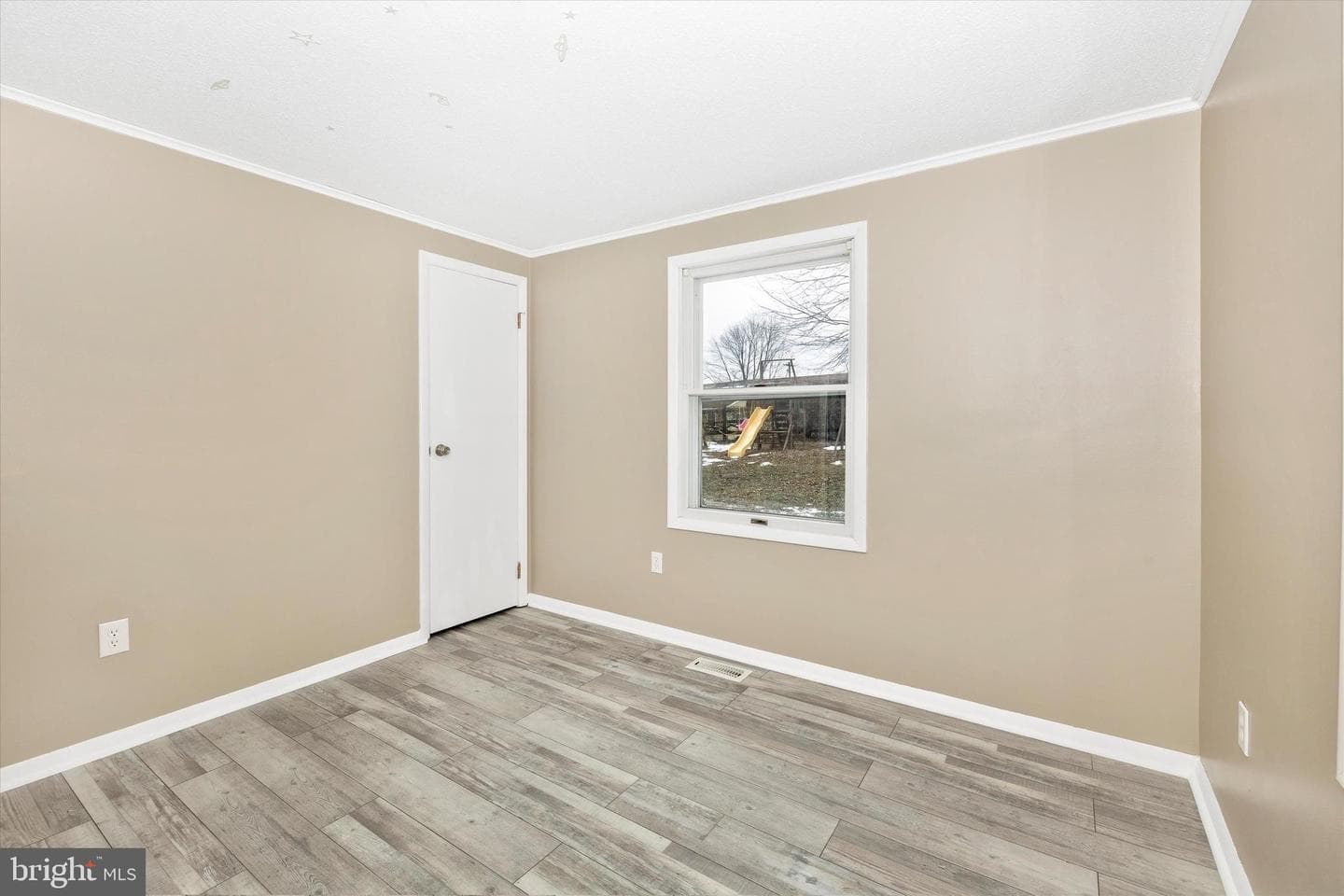 206 Carroll Avenue photo 34