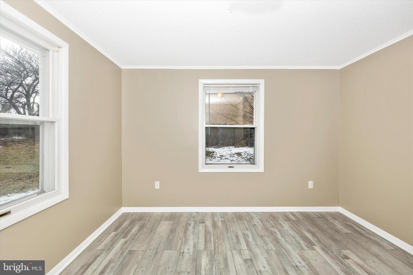 206 Carroll Avenue photo 37