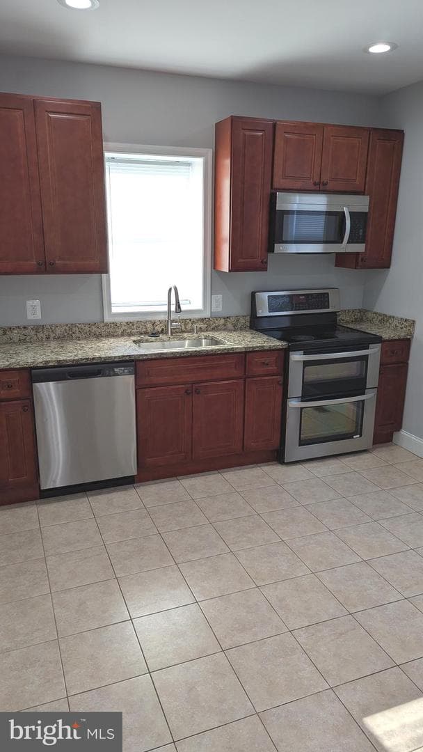 71 East Avenue photo 9