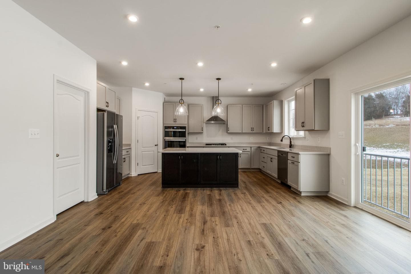 9343 Alloway Drive photo 13