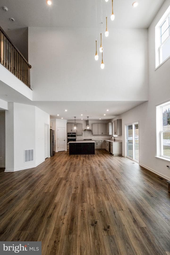 9343 Alloway Drive photo 20
