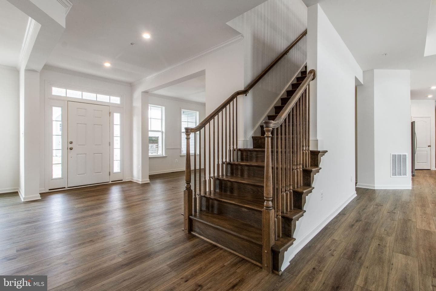 9343 Alloway Drive photo 40