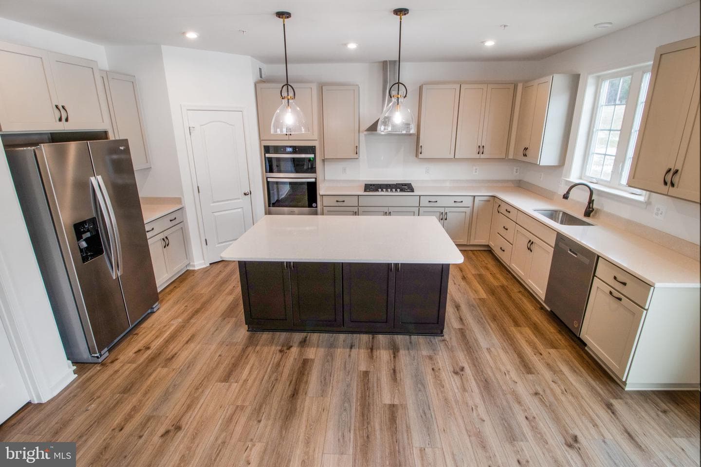 9343 Alloway Drive photo 43