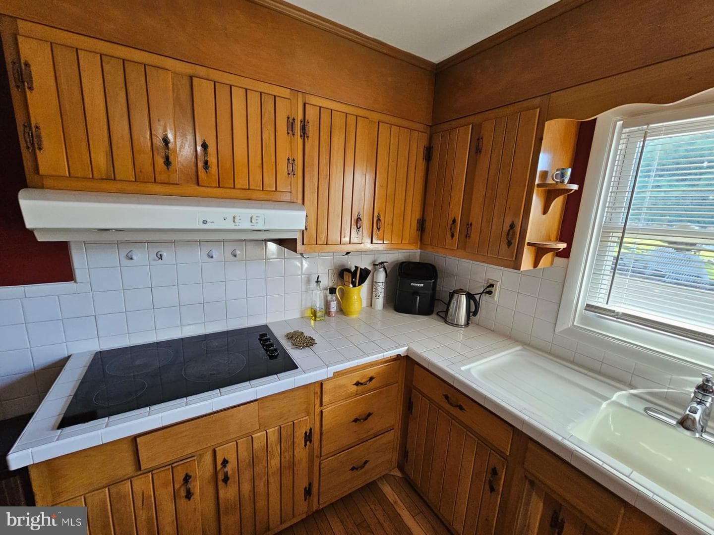 1515 W Church Street W photo 9