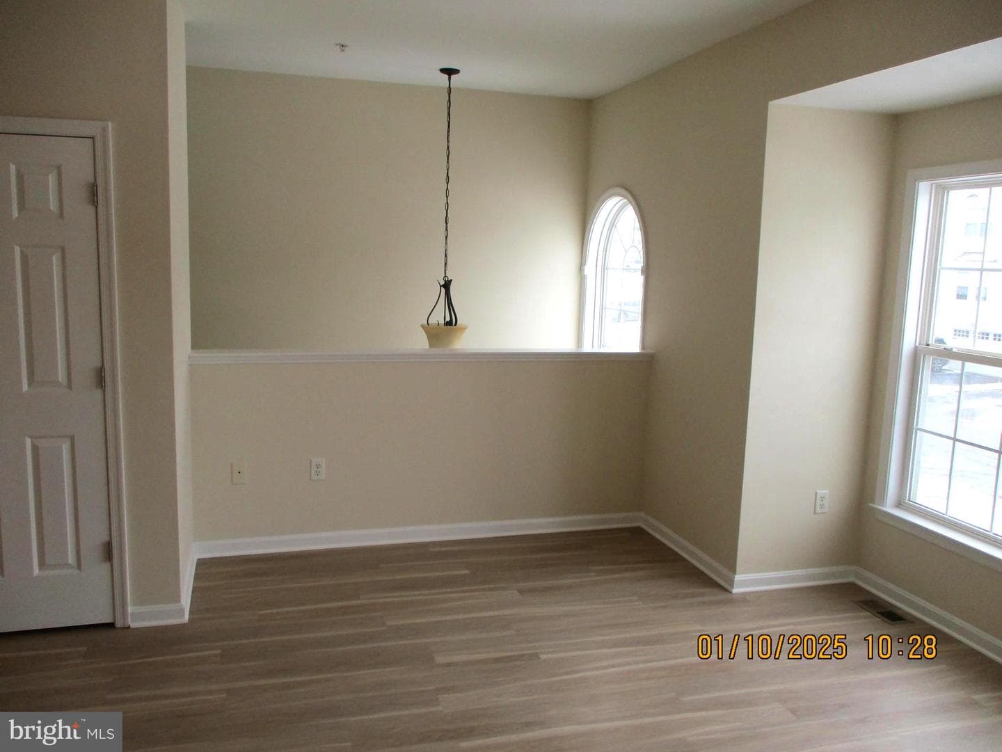 10351 Lantern Lane photo 3