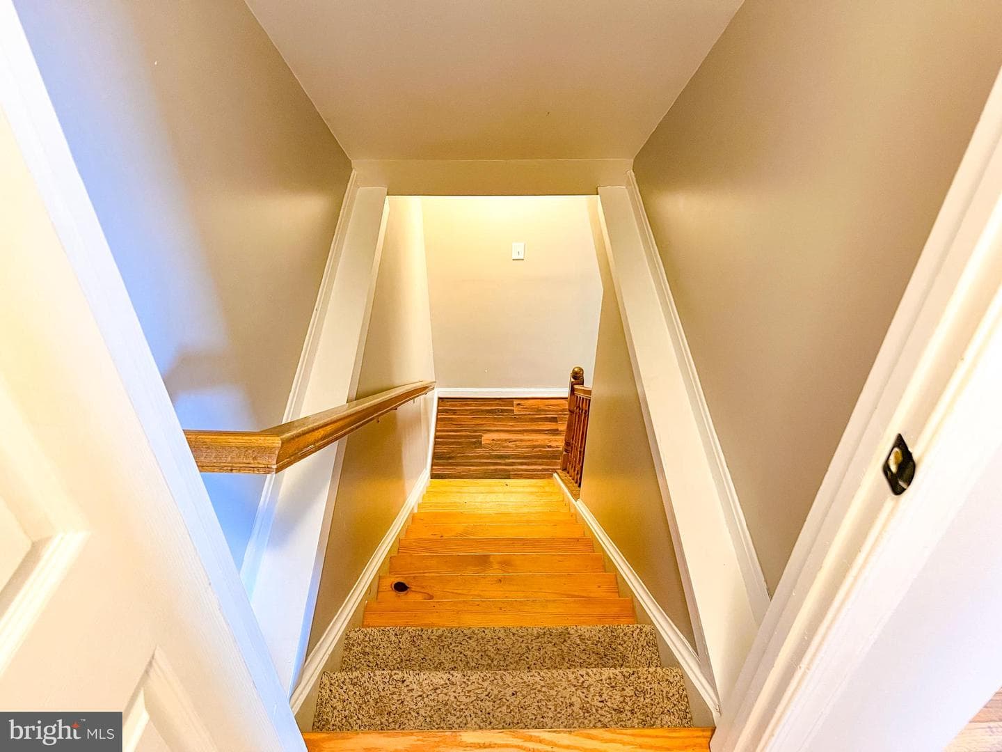 430 Westminster Court photo 47