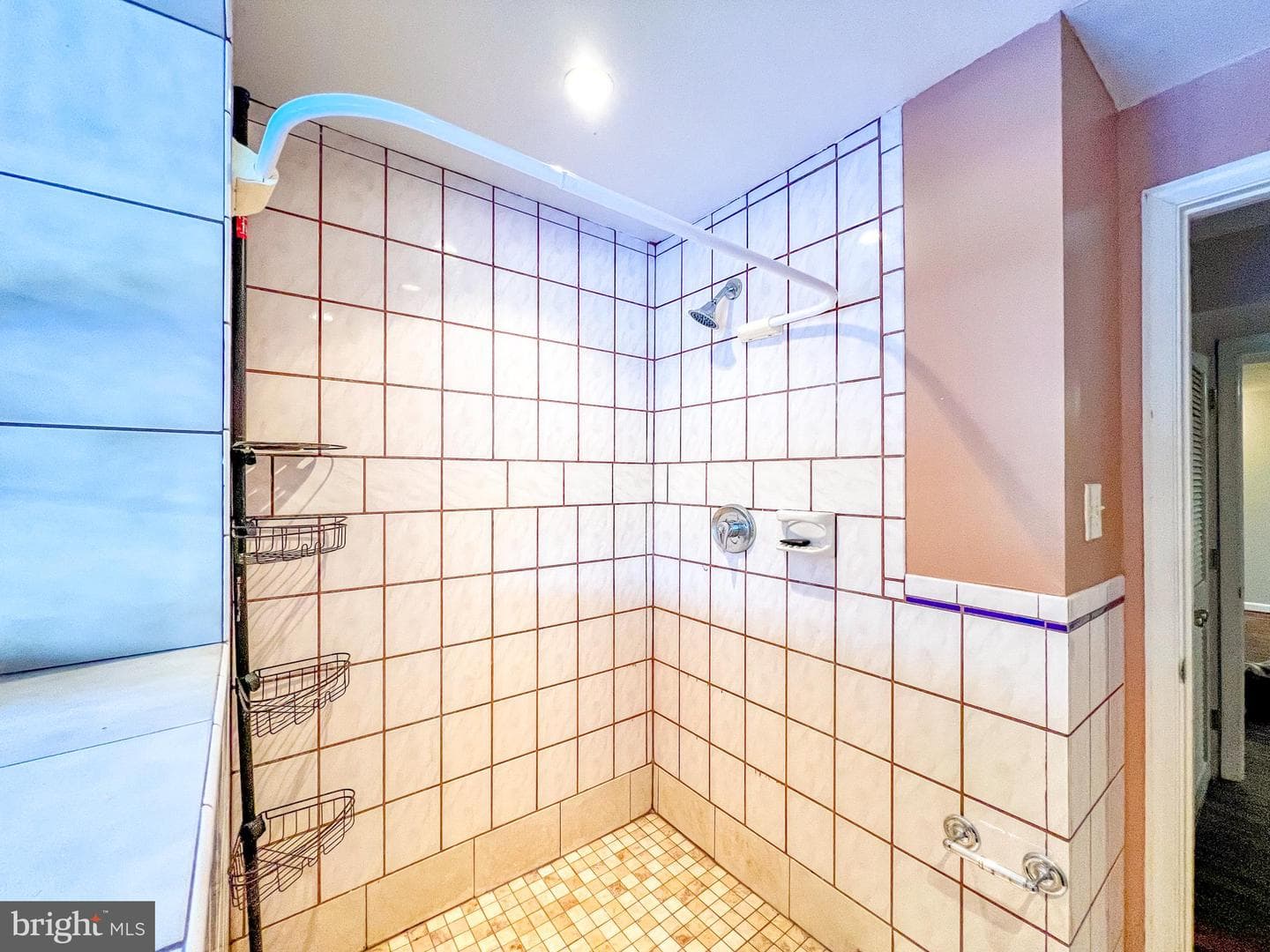 430 Westminster Court photo 54