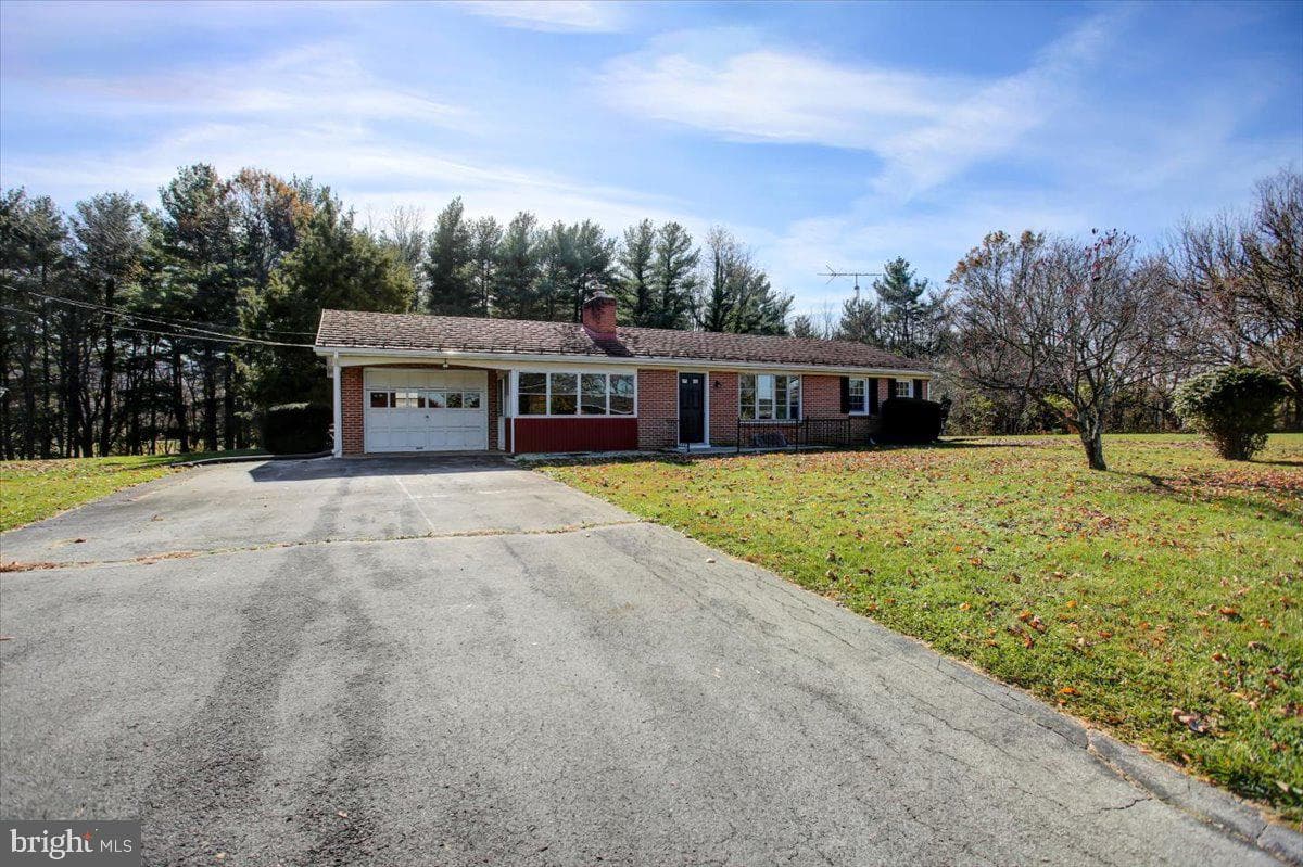 5729 Mount Carmel Church Road photo 2
