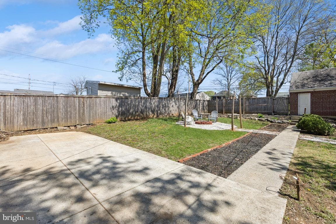 1430 Hamilton Boulevard photo 34
