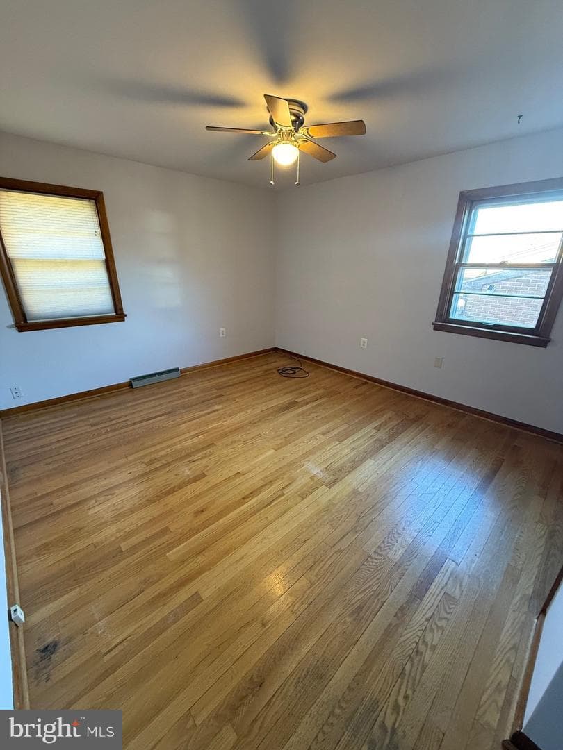 209 Woodpoint Avenue photo 7