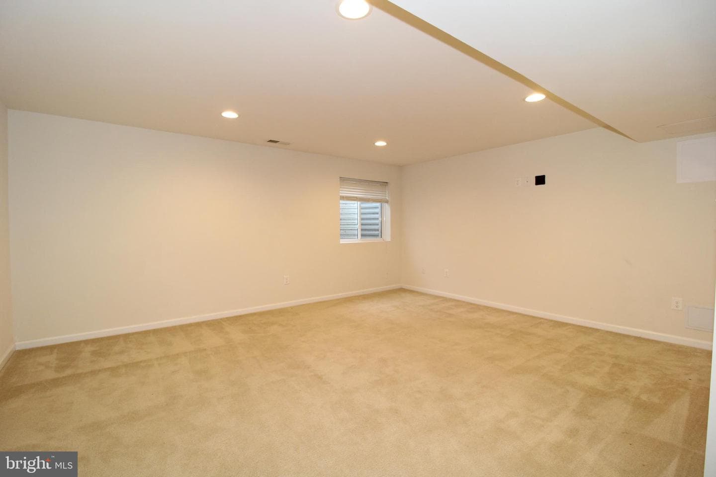 9505 Morning Dew Drive photo 5
