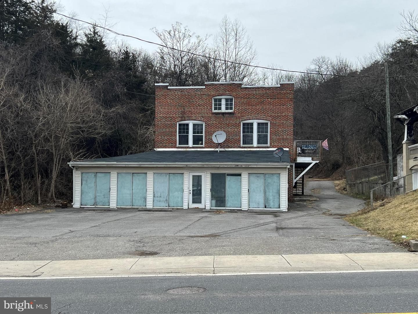 102 E Main Street, Hancock