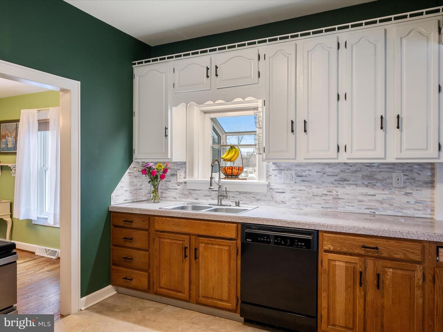 11439 Englewood Road photo 18