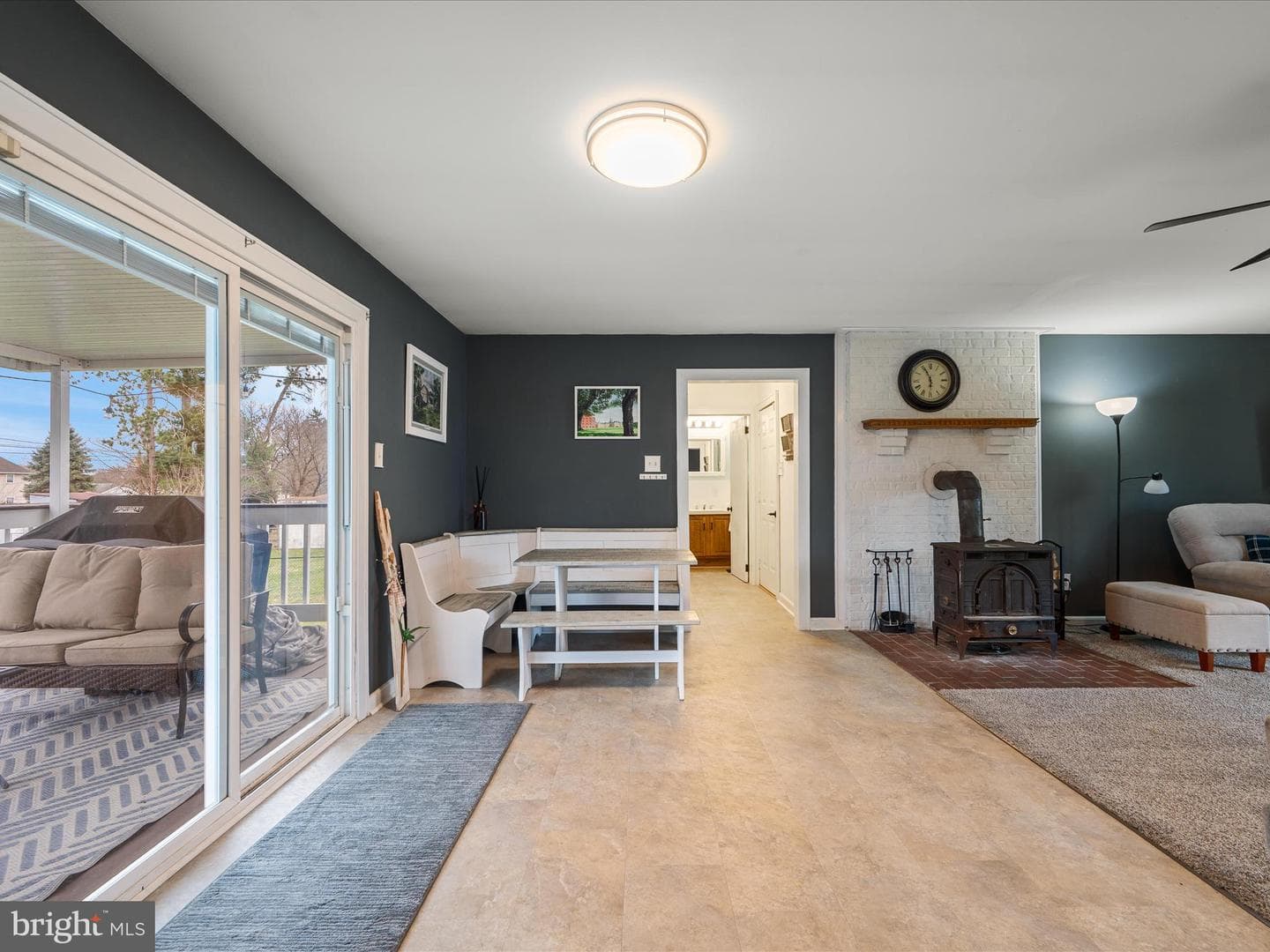 11439 Englewood Road photo 21