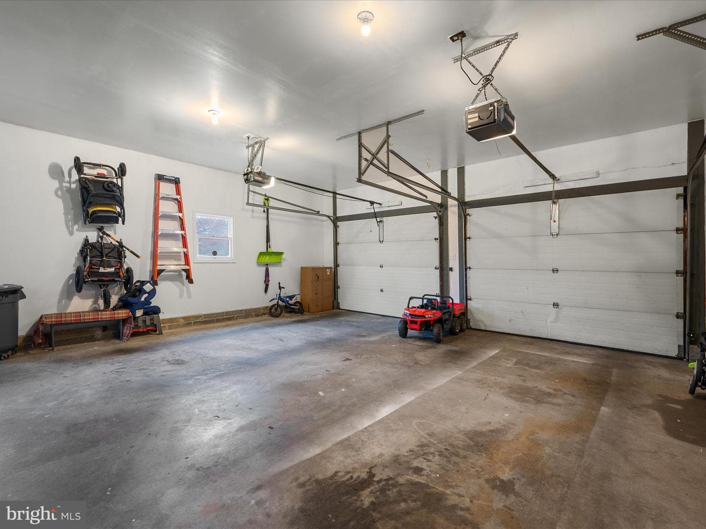 11439 Englewood Road photo 42