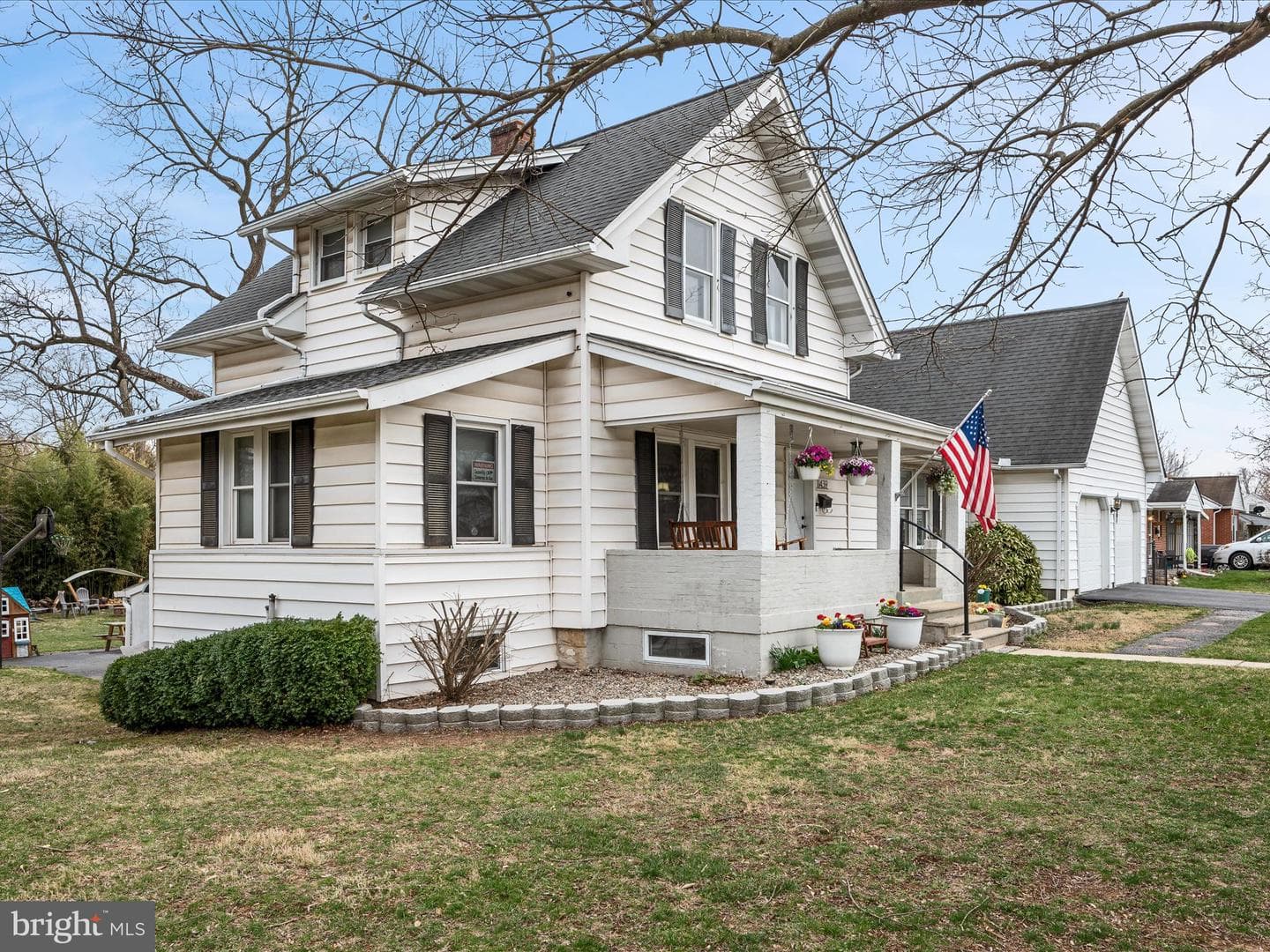 11439 Englewood Road photo 45