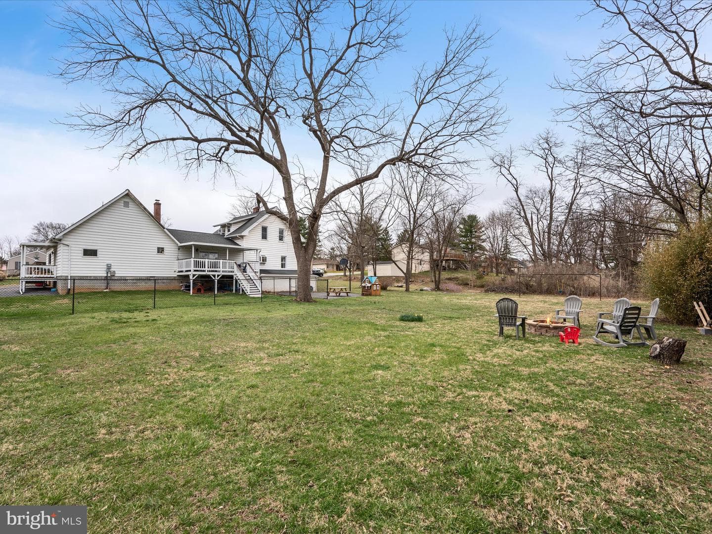 11439 Englewood Road photo 47