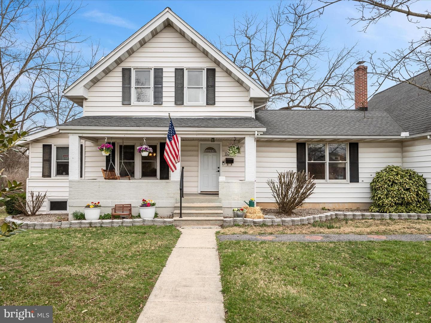 11439 Englewood Road photo 5