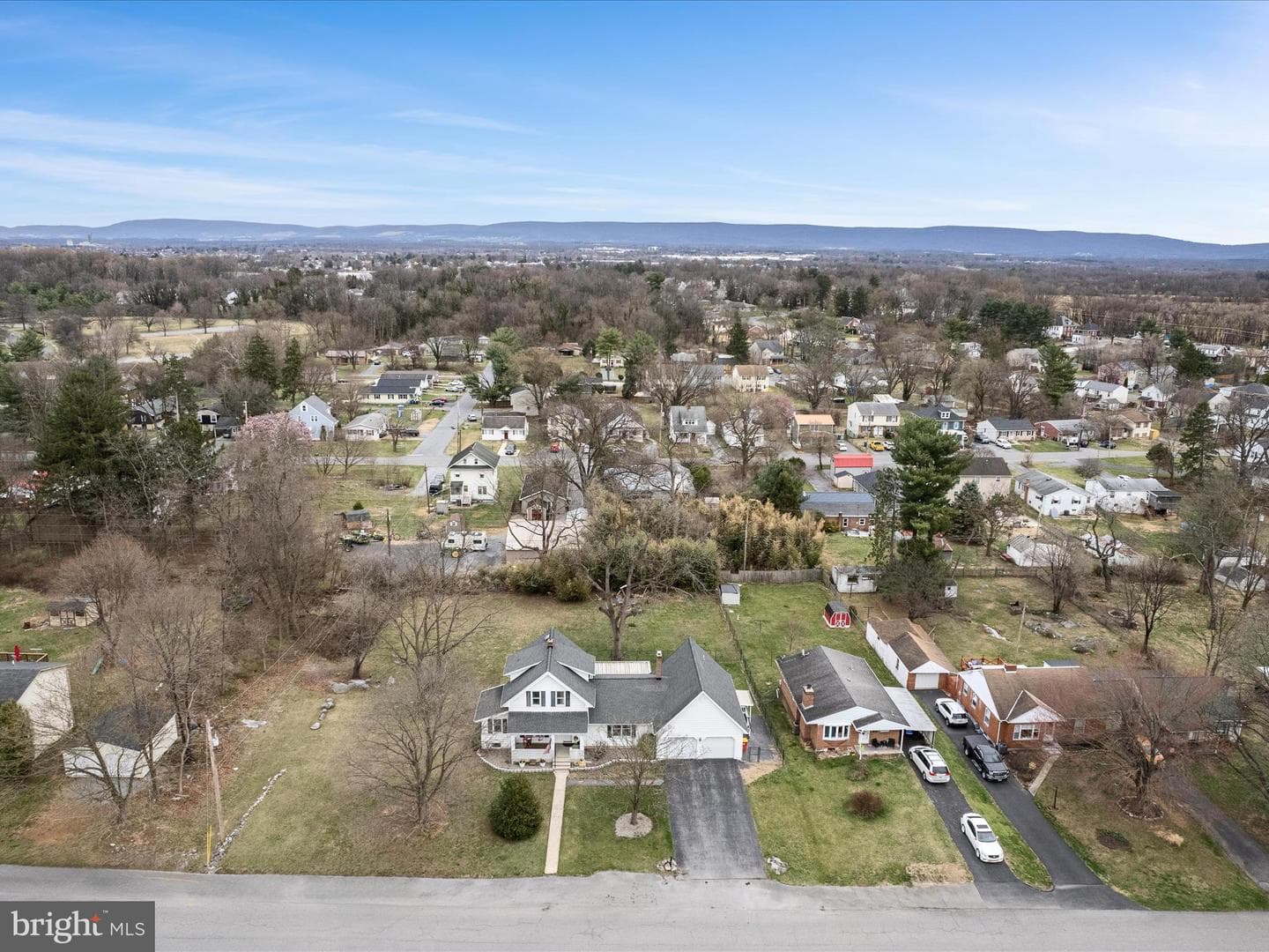11439 Englewood Road photo 52