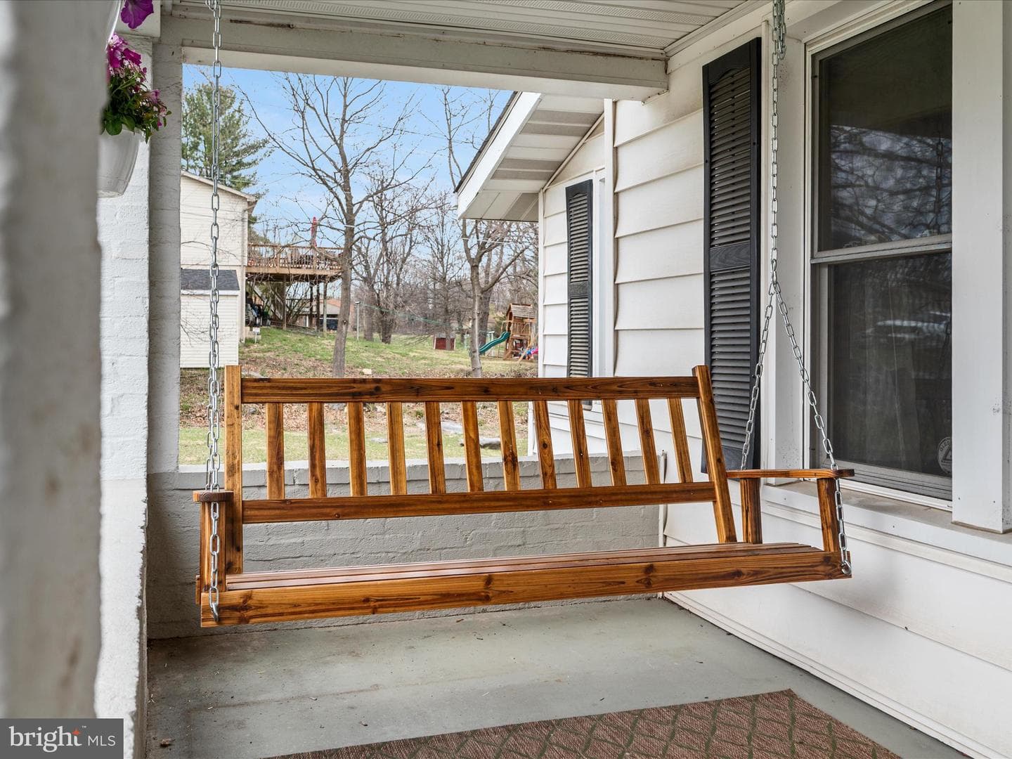 11439 Englewood Road photo 8