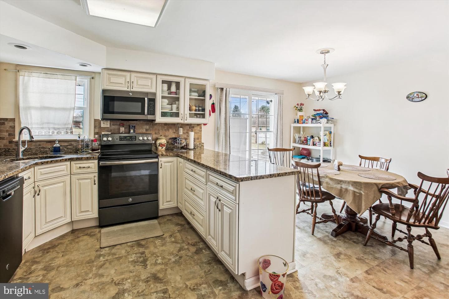 18611 Orchard Hills Parkway photo 37