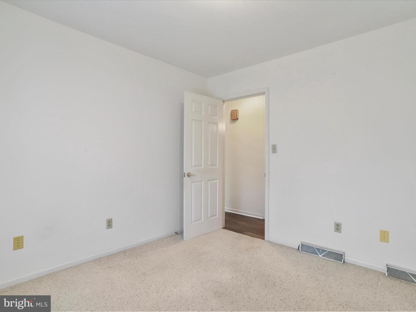 18045 Lappans Road photo 28