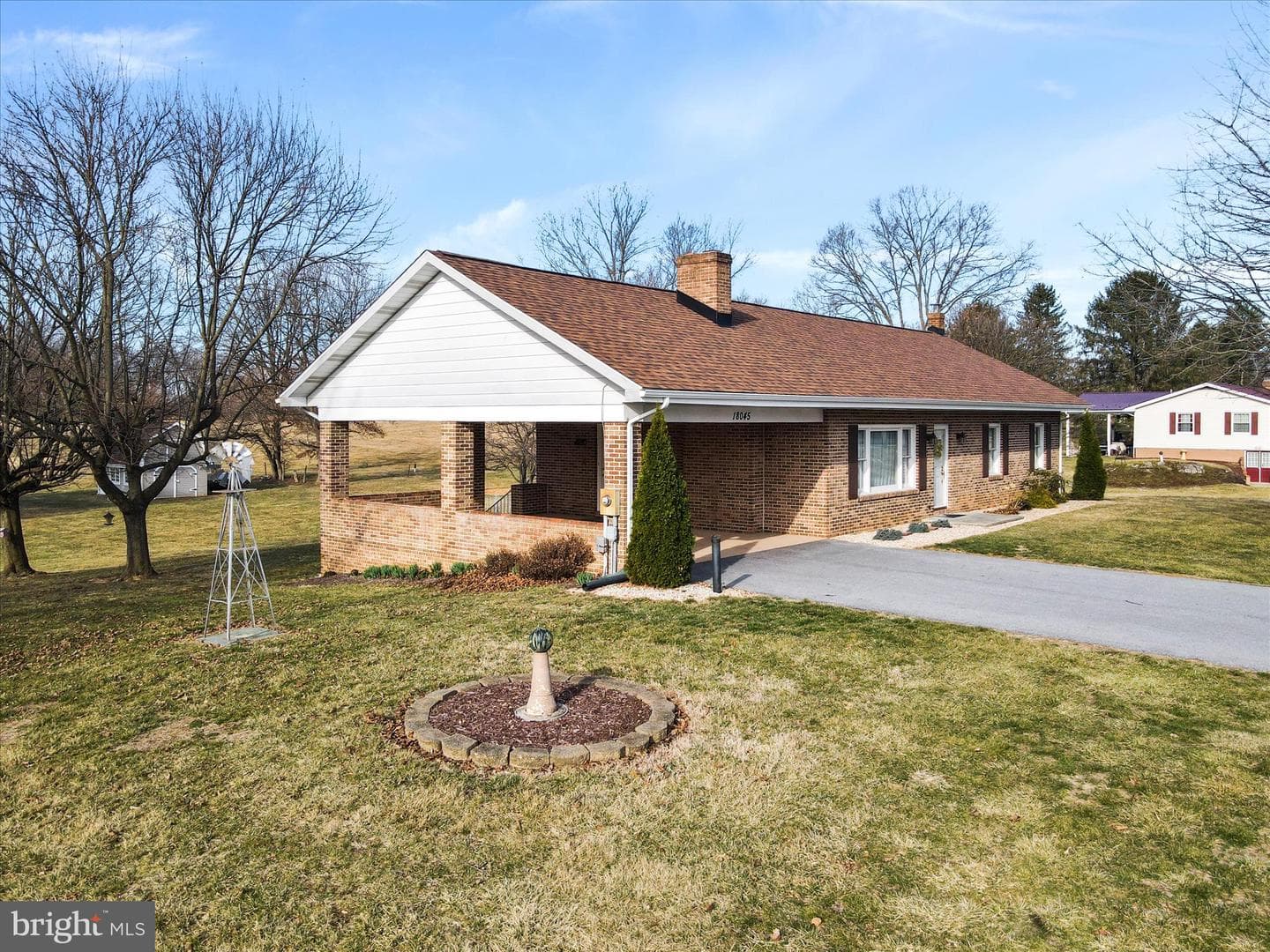 18045 Lappans Road photo 3